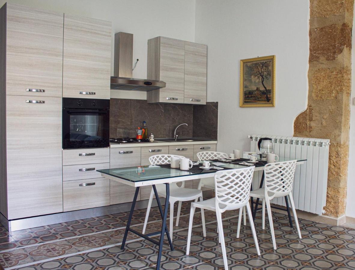 Palazzo Caratozzolo Apartamento Agrigento Exterior foto
